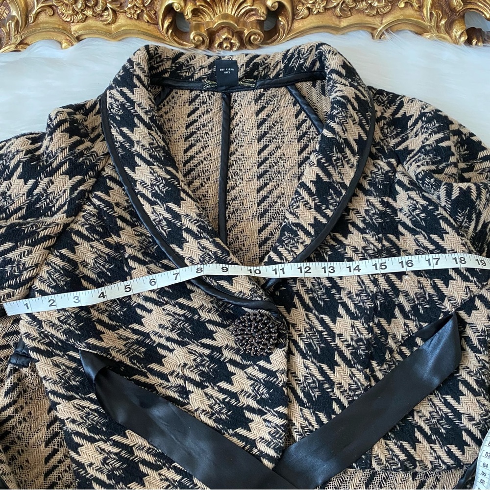 Vertigo Paris Houndstooth Cape Jacket - image 7
